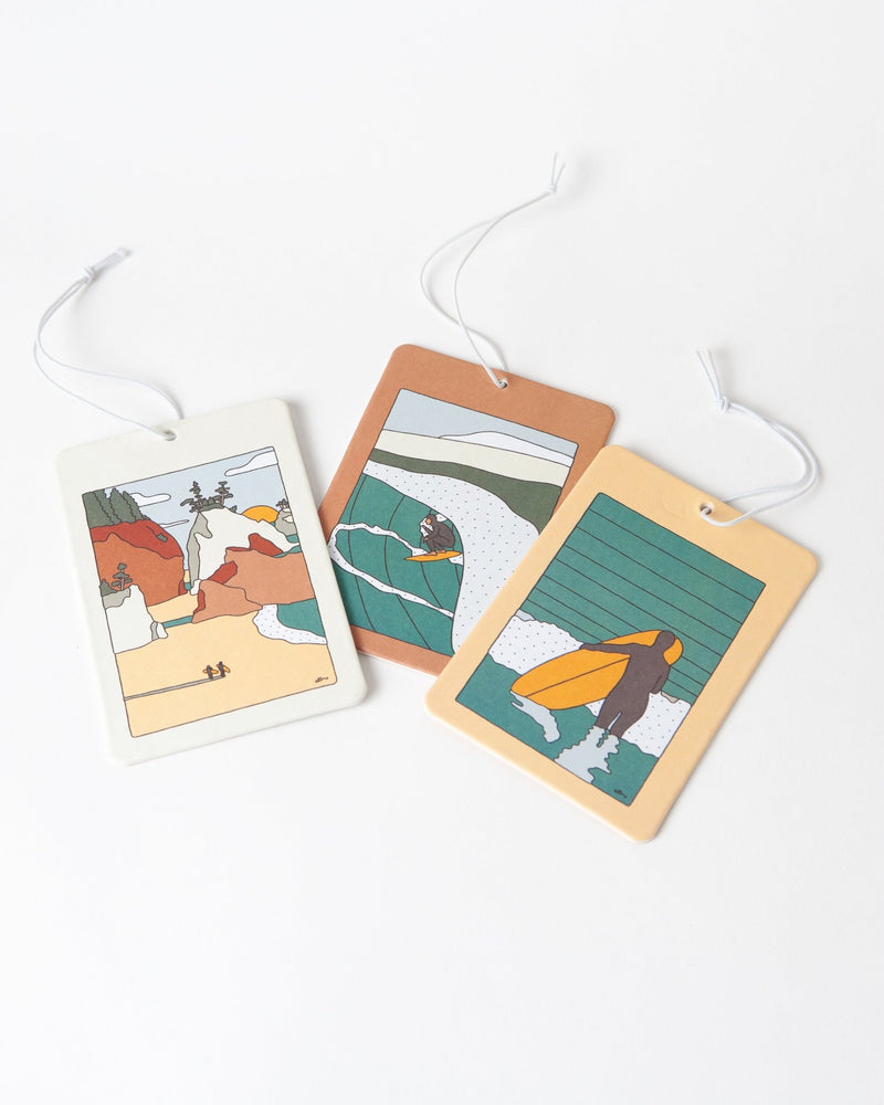 Alimo surf air freshener pine scent, recycled paper with surf illustration